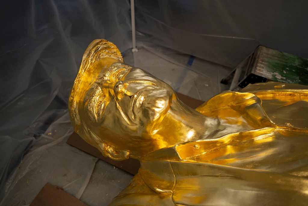 US-POLITICS-ARTS-SCULPTURE-CRYPTO