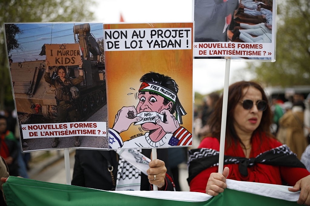 FRANCE-POLITICS-PARLIAMENT-LAW-ANTISEMITISM