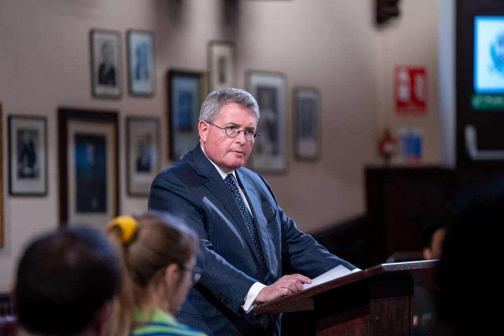 Leonard Leo speaks at the Cambridge Union on March 11, 2025.