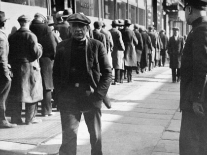 A line of unemployed New Yorkers waiting for a free meal, 1931.