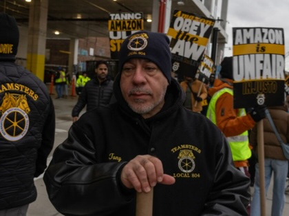 Amazon workers picket in Maspeth, Queens, in 2024.
