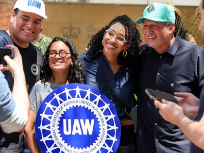 Brandon Mancilla, Claire Valdez, Darializa Avila Chevalier, and Brad Lander attend a rally at Columbia University.