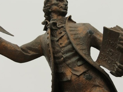 A statue of Thomas Paine in his hometown, Thetford England.