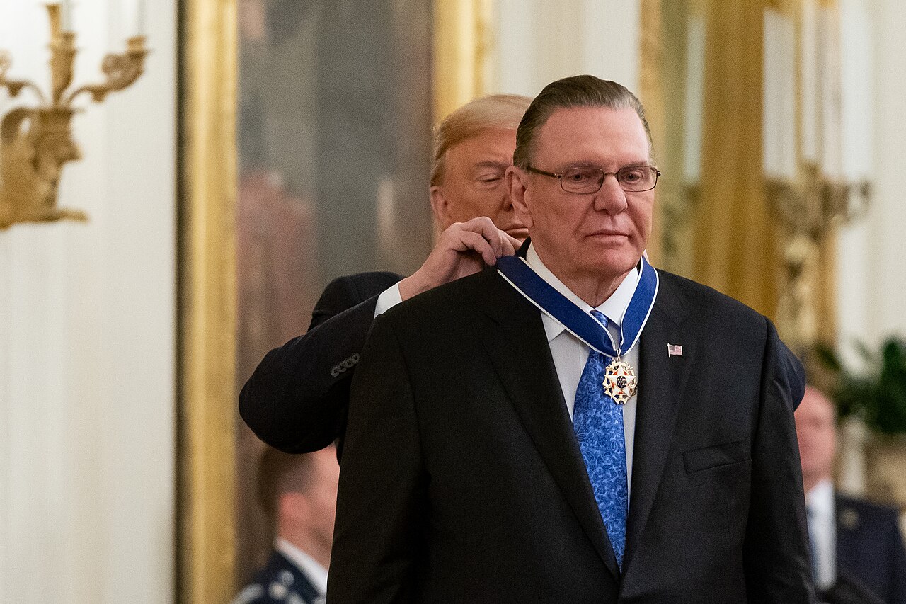 Jack Keane receiving the Medal of Freedom from President Donald Trump in 2020.