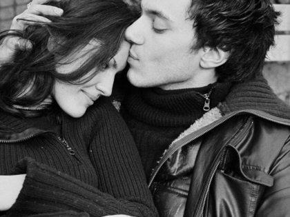 Lovers in Paris, France, in 2003.