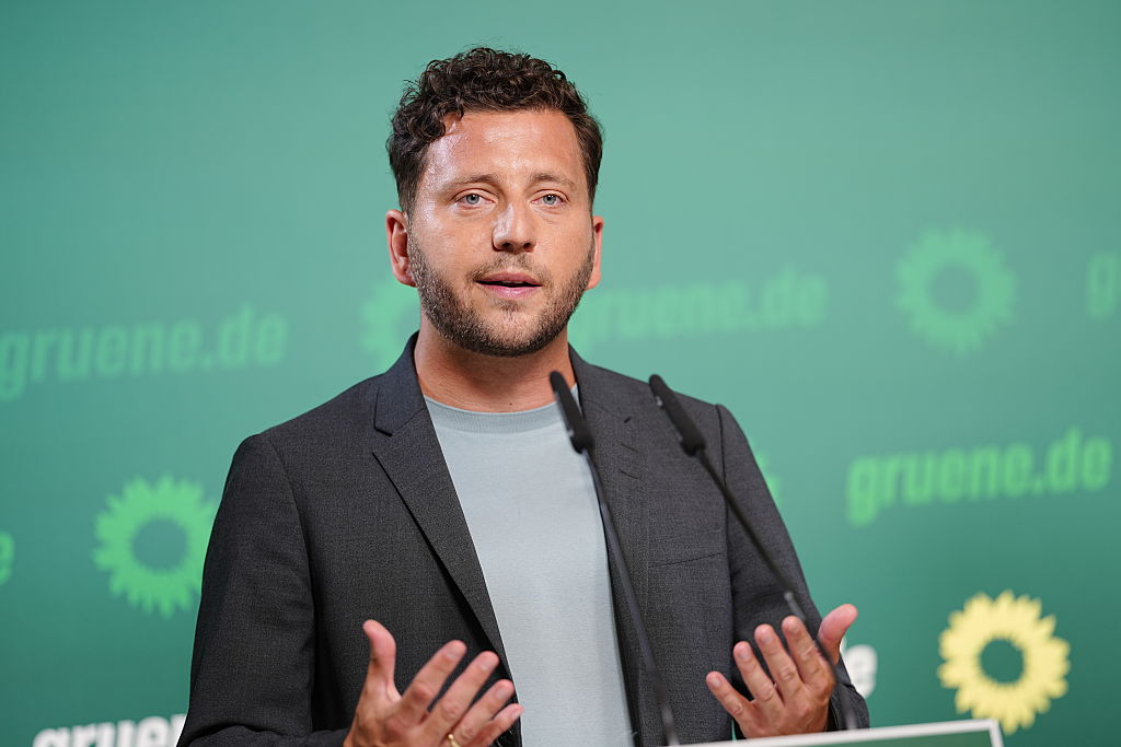 Felix Banaszak, party chairman of Alliance 90/The Greens, speaks at a press conference following his party’s committee meetings at the Greens’ party headquarters.