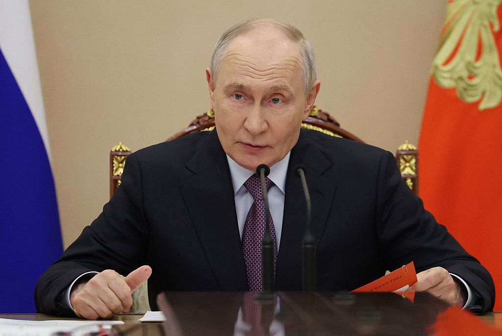 Vladimir Putin chairs a Security Council meeting in Moscow on August 7, 2026