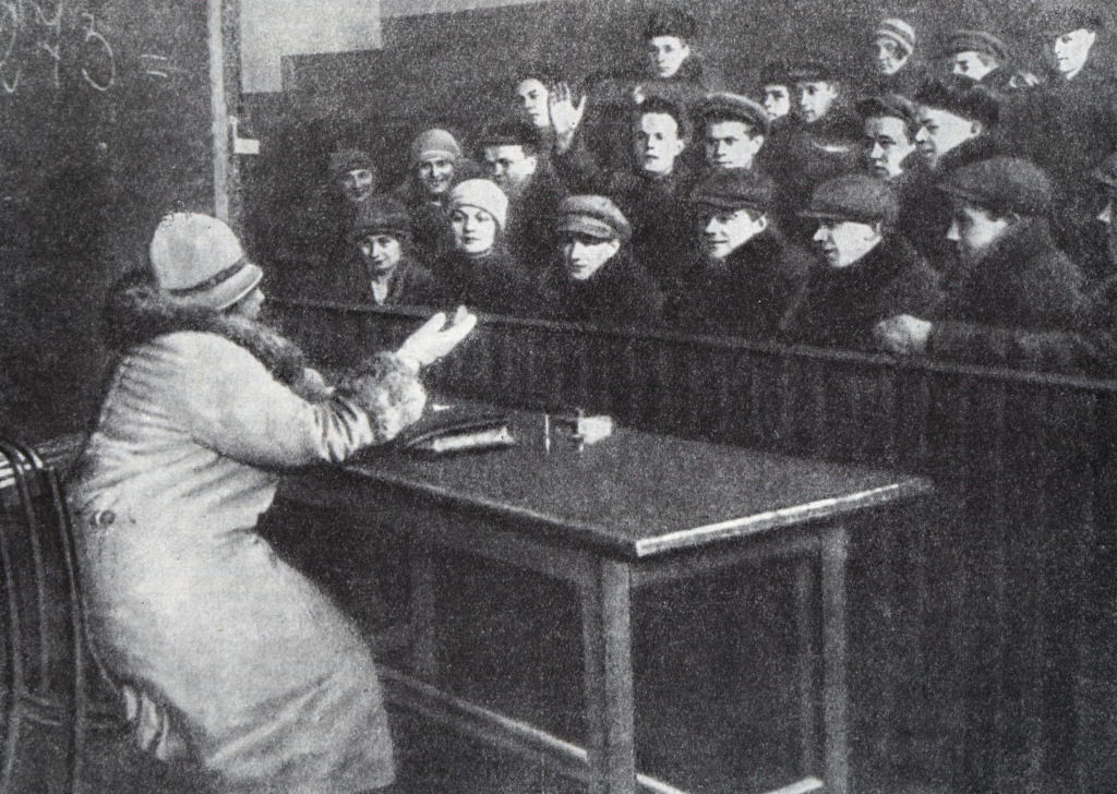 Classes at the Mikhail N. Pokrovsky Workers’ Faculty at Moscow State University, 1920.
